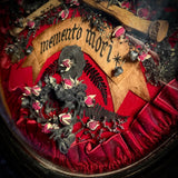 Memento Mori skull & crossbones frame