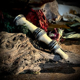Articulated finger pendant