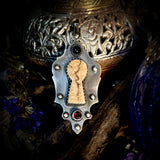 Silver lock skull cap pendant