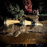 Articulated finger pendant